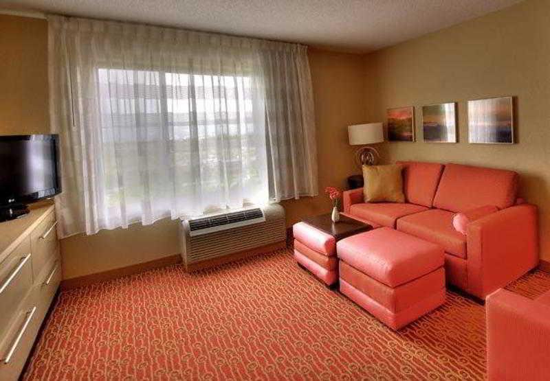 Towneplace Suites By Marriott Scranton Wilkes-Barre Moosic Exterior foto